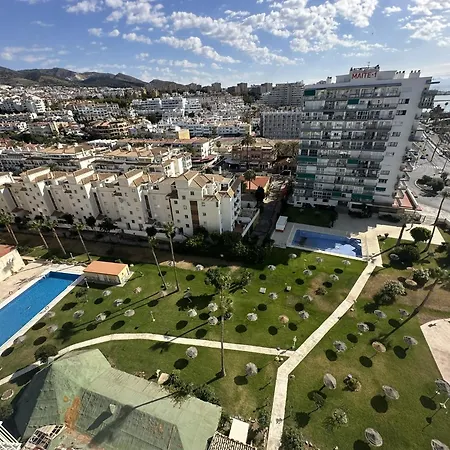 Apto Vistas Al Mar A 1 Min De La Playa Apartment Benalmadena